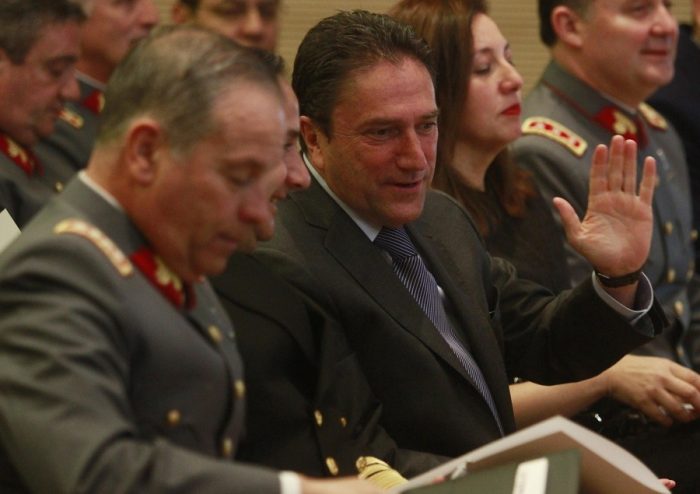 Gómez defiende las pensiones de las FF.AA.: “Tienen una razón histórica por las funciones que desempeñan” Gómez defiende las pensiones de las FF.AA.: