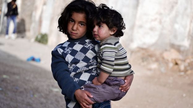 El drama de los 60 mil refugiados “olvidados” en Grecia El drama de los 60 mil refugiados