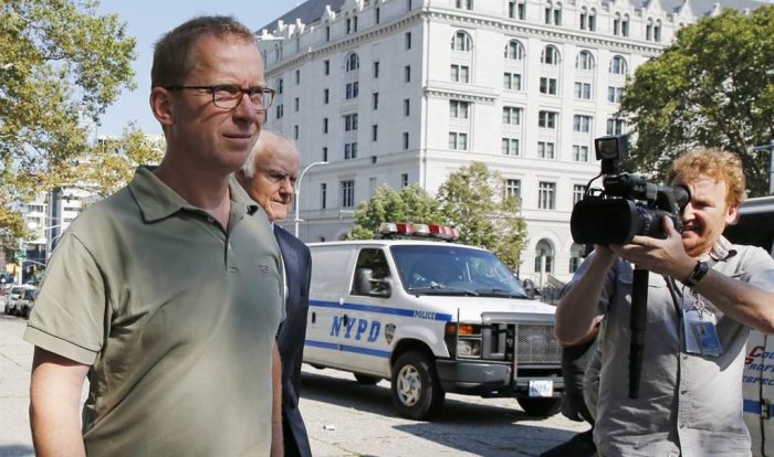 Banqueros de HSBC, acusados de fraude por multimillonaria operación cambiaria Banqueros de HSBC, acusados de fraude por multimillonaria operación cambiaria