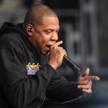 Los sellos discográficos deben temer el amor de Apple por Jay Z