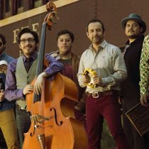 CONCURSO: Contesta la pregunta y gana entradas dobles para ver a Daniel Muñoz y los Marujos en el Teatro Cariola