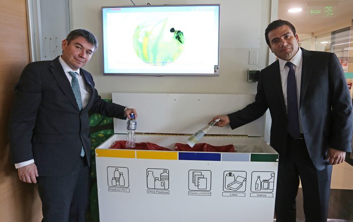 Funcionarios del Ministerio de Desarrollo Social reciben capacitación que promueve la cultura sustentable en el trabajo Funcionarios del Ministerio de Desarrollo Social reciben capacitación que promueve la cultura sustentable en el trabajo