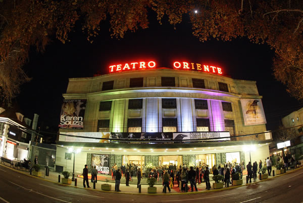 Teatro Oriente, una apuesta renovada para enriquecer el acervo cultural de Santiago Teatro Oriente, una apuesta renovada para enriquecer el acervo cultural de Santiago
