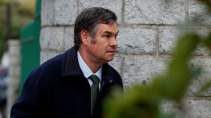 Ossandón renuncia al partido disparando contra directiva que encabeza Monckeberg: “Hoy día RN no tiene la fuerza suficiente para imponer ningún criterio en Chile Vamos” Ossandón renuncia al partido disparando contra directiva que encabeza Monckeberg: “Hoy día RN no tiene la fuerza suficiente para imponer ningún criterio en Chile Vamos”