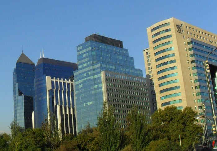 El precedente que podría cambiar el sistema de metas y comisiones en la industria financiera chilena El precedente que podría cambiar el sistema de metas y comisiones en la industria financiera chilena