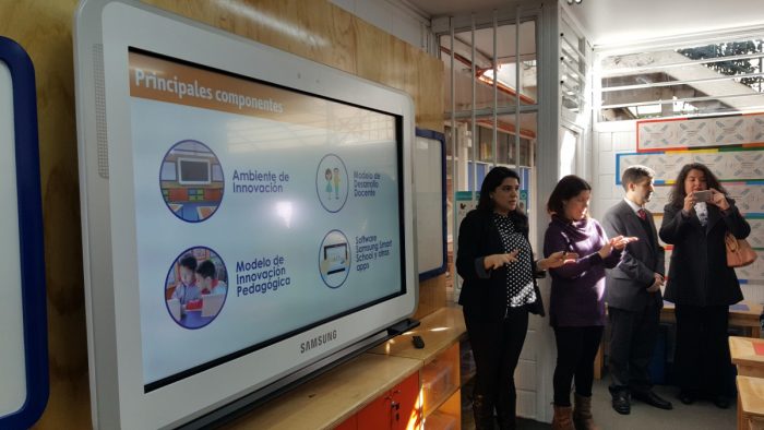 Instituto de la Sordera inaugura primera sala inteligente y acerca la tecnología a sus alumnos Instituto de la Sordera inaugura primera sala inteligente y acerca la tecnología a sus alumnos