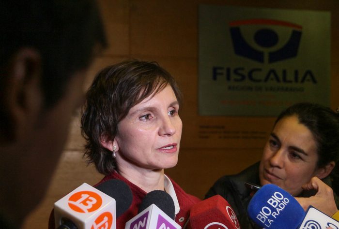 Ex jefe de finanzas del PPD dice que Tohá sabía del financiamiento de SQM y echa por tierra versión oficial de la colectividad Ex jefe de finanzas del PPD dice que Tohá sabía del financiamiento de SQM y echa por tierra versión oficial de la colectividad