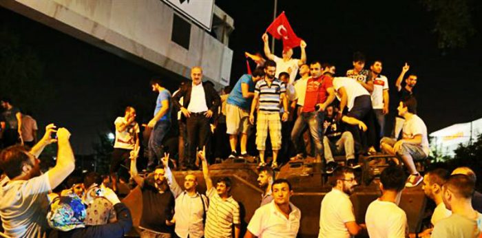 ¿Por qué fracasó el intento de golpe de Estado en Turquía? ¿Por qué fracasó el intento de golpe de Estado en Turquía?