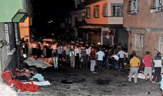 Atentado yihadista en una boda en Turquía deja 50 muertos Atentado yihadista en una boda en Turquía deja 50 muertos