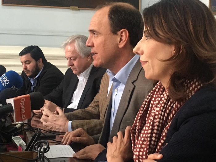 Chile Vamos acusa al gobierno de retrasar entrega de Casen con fines electorales