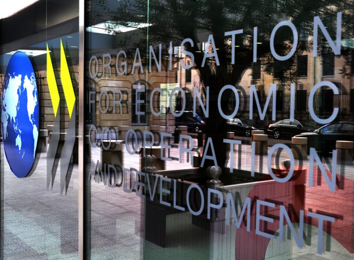 OCDE apunta a la desigualdad en Chile como obstáculo para el desarrollo OCDE apunta a la desigualdad en Chile como obstáculo para el desarrollo