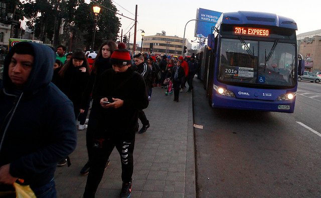 Seremi de Transportes por movilización de choferes de Subus: “50% de los buses están operando” Seremi de Transportes por movilización de choferes de Subus: