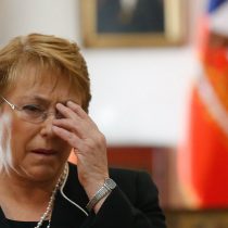 Bachelet cae al subterráneo político y pierde la mitad del apoyo histórico del progresismo