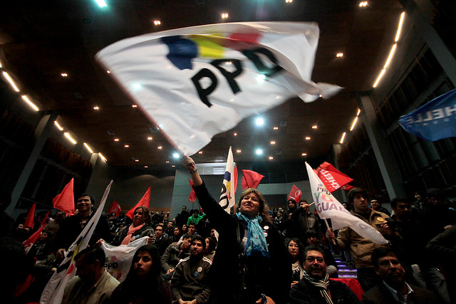 “Vamos a entregar una carta en el PPD para demostrar el tremendo prontuario de sus militantes en el negocio de la educación” “Vamos a entregar una carta en el PPD para demostrar el tremendo prontuario de sus militantes en el negocio de la educación”
