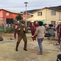 [VIDEO] El baile de un carabinero al ritmo de la ranchera en Quilaco se toma las redes sociales