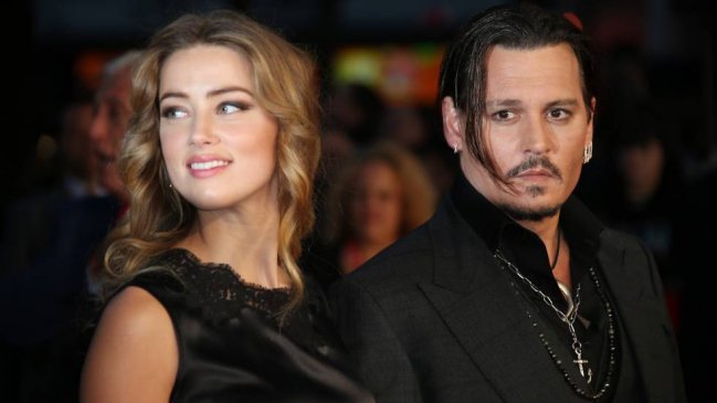 Johnny Depp se habría cortado un dedo en pleno ataque de celos Johnny Depp se habría cortado un dedo en pleno ataque de celos