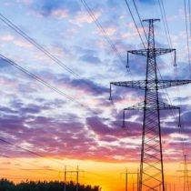 Competencia en el sector eléctrico: un nuevo revés