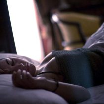 Perturbaciones del sueño elevan el riesgo de sufrir un derrame cerebral