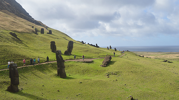 Declaran alerta sanitaria por brote de dengue en Rapa Nui Declaran alerta sanitaria por brote de dengue en Rapa Nui