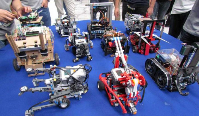 Convocan a estudiantes de cuarto medio a su primera Olimpiada de Robótica y Programación Convocan a estudiantes de cuarto medio a su primera Olimpiada de Robótica y Programación
