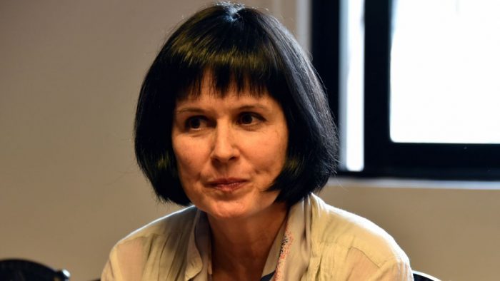 Roxana Pey expresa sus dudas sobre el futuro de la Universidad de Aysén Roxana Pey expresa sus dudas sobre el futuro de la Universidad de Aysén