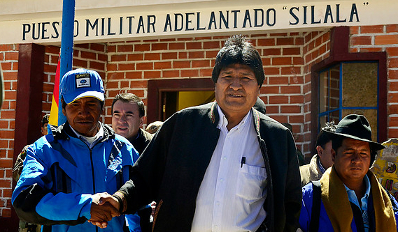 Evo Morales: «Es inobjetable que las aguas del Silala fluyen hacia el territorio chileno mediante una canalización artificial» Evo Morales: