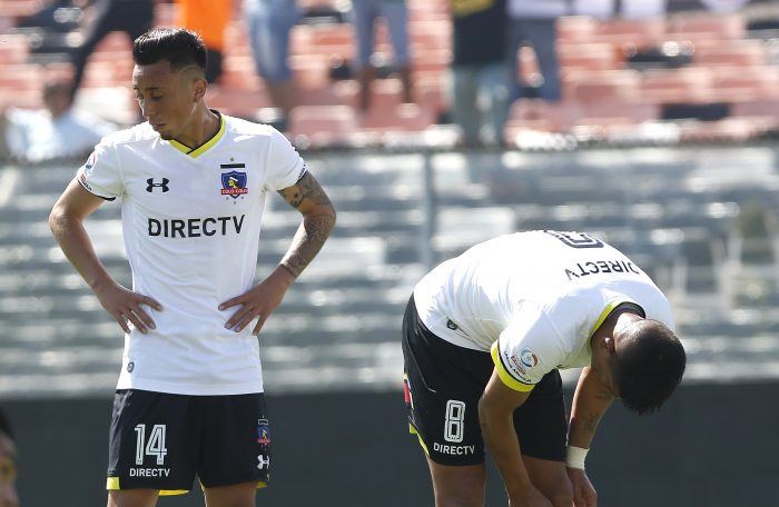 Ni la ruda salva al Cacique: Colo Colo solo rescata un empate ante Santiago Wanderers