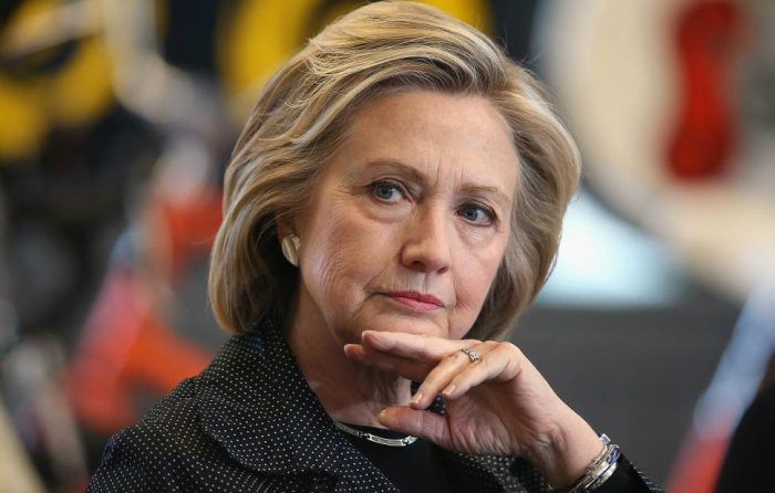 La desesperación del establishment: Clinton pide a los demócratas unión y capitalizar el descontento con Trump La desesperación del establishment: Clinton pide a los demócratas unión y capitalizar el descontento con Trump