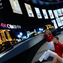 Televisores cada vez más funcionales son tendencia en feria electrónica de Berlín