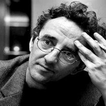 Crítico español trapea el piso con Bolaño y lo califica de escritor facilón y mediocre