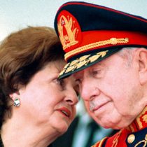Milicogate: ex jefe de escoltas de Pinochet y Lucía entre los nuevos procesados