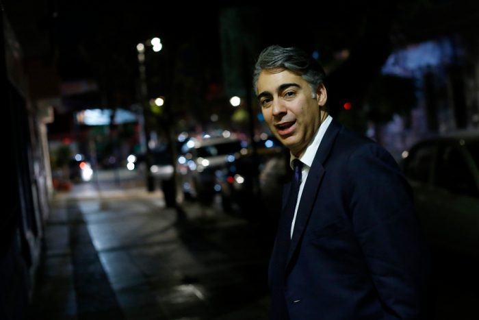 Tío de ME-O interrogado en caso SQM: el Ministerio Público está en deuda al no haber llegado al socio mayoritario de la empresa” Tío de ME-O interrogado en caso SQM: el Ministerio Público está en deuda al no haber llegado al socio mayoritario de la empresa
