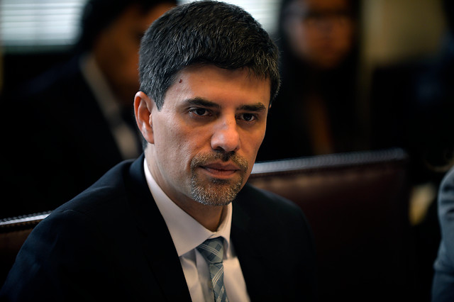Elección de intendentes: Marcelo Díaz agradeció a parlamentarios el apoyo para aprobar el proyecto Elección de intendentes: Marcelo Díaz agradeció a parlamentarios el apoyo para aprobar el proyecto