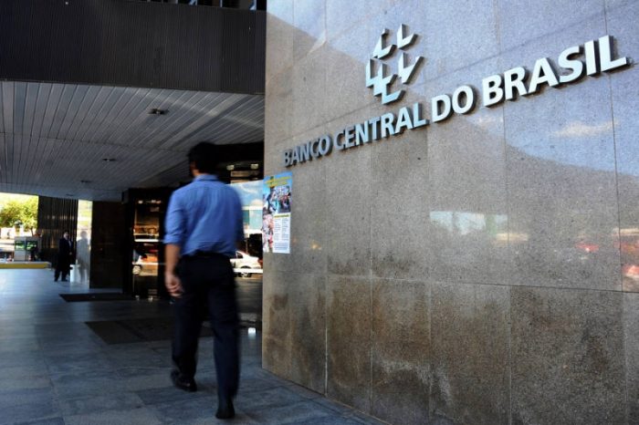 Brasil baja tasa de interés de referencia por 1a. vez desde 2012 Brasil baja tasa de interés de referencia por 1a. vez desde 2012