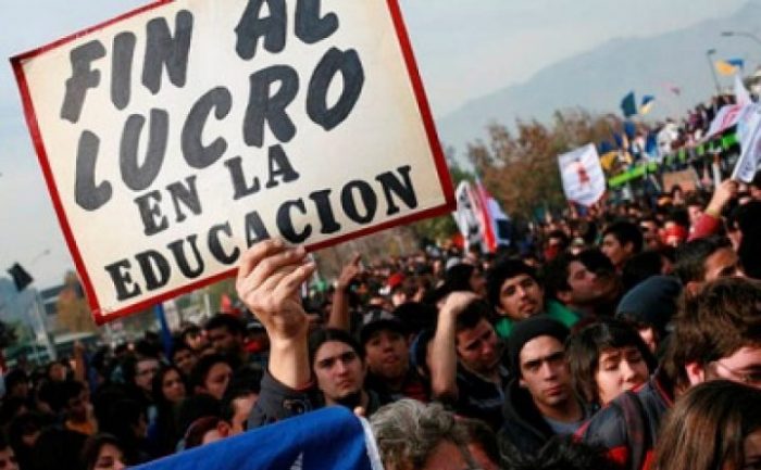 Gobierno diseña ajustes a reforma de educación superior: elimina el CAE, penaliza como delito lucro en Ues y aumenta fiscalización Gobierno diseña ajustes a reforma de educación superior: elimina el CAE, penaliza como delito lucro en Ues y aumenta fiscalización