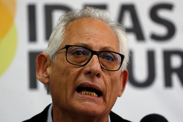 PPD en apuros: pedirán al Servel simplificar proceso de refichaje de militantes PPD en apuros: pedirán al Servel simplificar proceso de refichaje de militantes