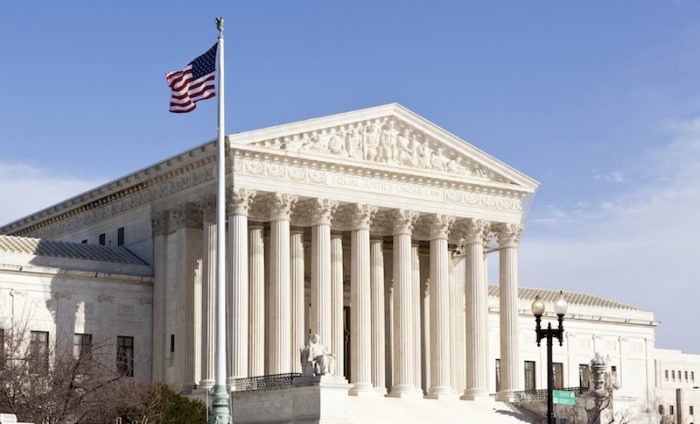 Corte Suprema de EE.UU. juzga caso de información privilegiada que podría sentar precedente Corte Suprema de EE.UU. juzga caso de información privilegiada que podría sentar precedente