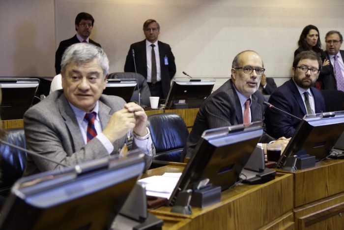 Presupuesto 2017: Valdés desliza que por primera vez se usaran Fondo de Reserva de Pensiones y objetivo sería aliviar sistema Presupuesto 2017: Valdés desliza que por primera vez se usaran Fondo de Reserva de Pensiones y objetivo sería aliviar sistema