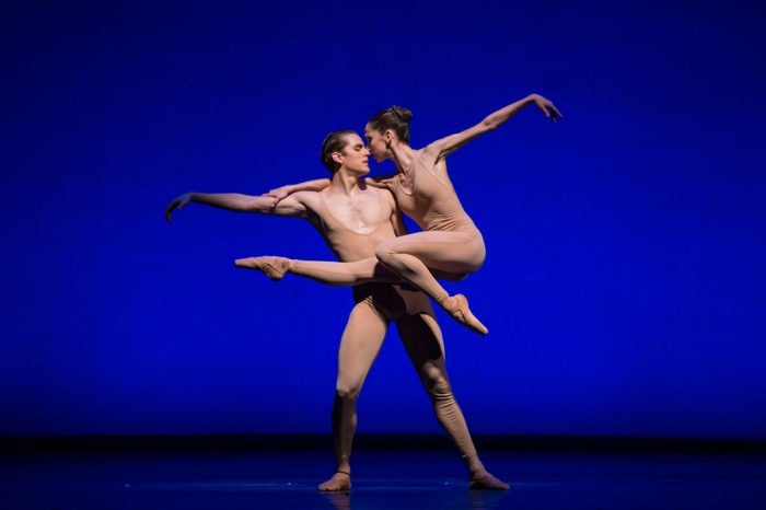 El abuso de poder, una de las inspiraciones para el III Festival de Coreógrafos en el Municipal de Santiago El abuso de poder, una de las inspiraciones para el III Festival de Coreógrafos en el Municipal de Santiago