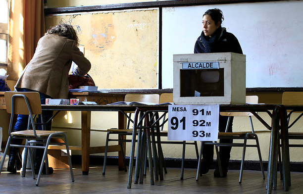 Bloomberg destaca el cinismo, confusión y apatía en elecciones del próximo domingo Bloomberg destaca el cinismo, confusión y apatía en elecciones del próximo domingo