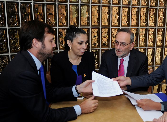 Independientes advierten que ley exprés electoral «es un tongo» y ponen de duda su voto Independientes advierten que ley exprés electoral