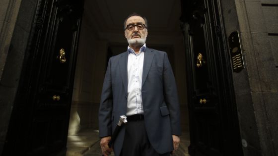 Chileno Sergio Macías logra el IX Internacional de Poesía «Gastón Baquero» Chileno Sergio Macías logra el IX Internacional de Poesía «Gastón Baquero»