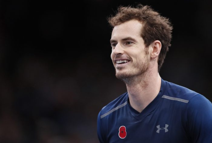 Tenis: Andy Murray alcanza el número 1 por la retirada de Raonic en París-Bercy Tenis: Andy Murray alcanza el número 1 por la retirada de Raonic en París-Bercy