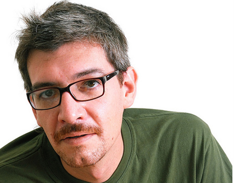 Escritor Emiliano Monge en Cátedra en homenaje a Roberto Bolaño UDP