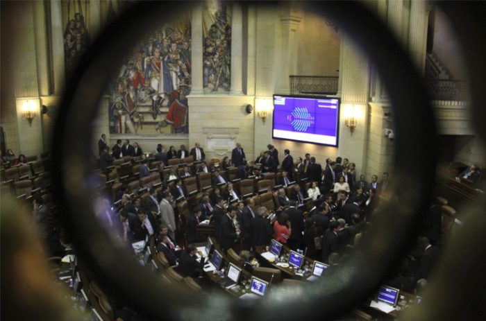 Los 5 hechos clave de la refrendación del acuerdo de paz con las FARC en Senado colombiano Los 5 hechos clave de la refrendación del acuerdo de paz con las FARC en Senado colombiano