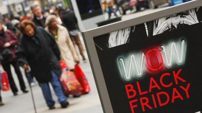 Black Friday y Cyber Monday: 5 consejos para encontrar una ganga en las tiendas y en línea Black Friday y Cyber Monday: 5 consejos para encontrar una ganga en las tiendas y en línea