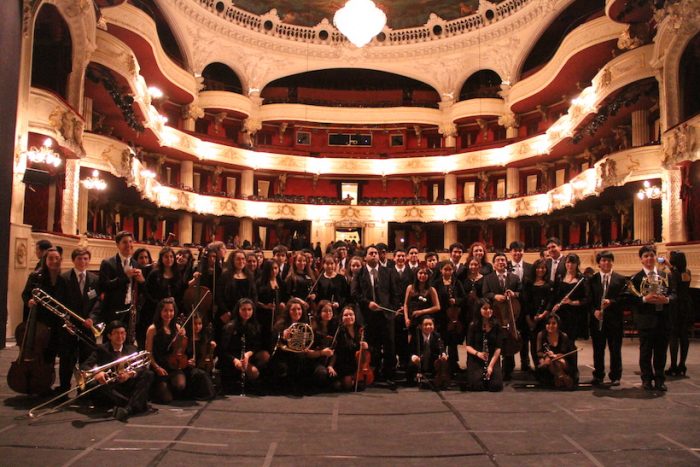 Orquestas juveniles e infantiles se tomarán el escenario del Municipal de Santiago Orquestas juveniles e infantiles se tomarán el escenario del Municipal de Santiago