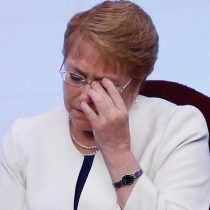Cadem: Crece desaprobación a Bachelet y al gobierno por respuesta a incendios forestales