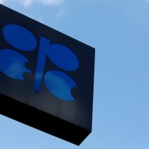 El crudo OPEP sube un 4,5% a 53,24 dólares, su nivel más alto en año y medio