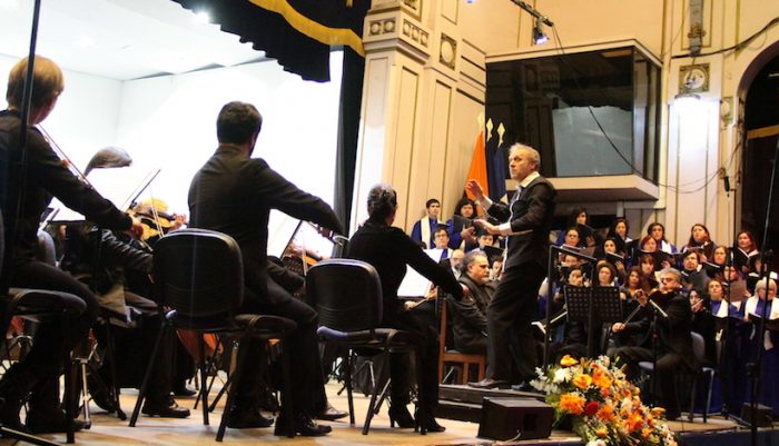 Concierto Navideño gratuito: Orquesta Clásica y Coro de la Usach Casa Central Universidad de Santiago Concierto Navideño gratuito: Orquesta Clásica y Coro de la Usach Casa Central Universidad de Santiago